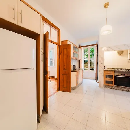 Hot Tub & Garden In Heart Of Lisbon, 5br Wac אלקבידצ'ה