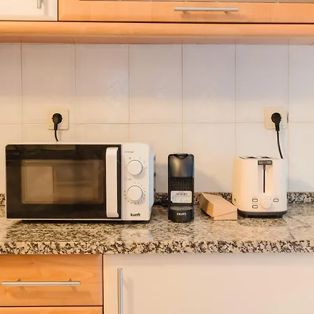 Big 5br Hot Tub & Garden In Heart Of Lisbon Apartmán *